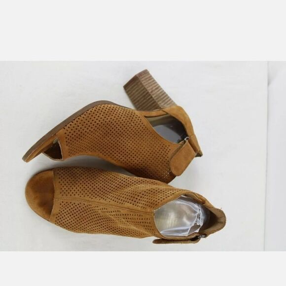 Marc Fisher Demika Perforated Cognac Suede Womens - Picture 5 of 6